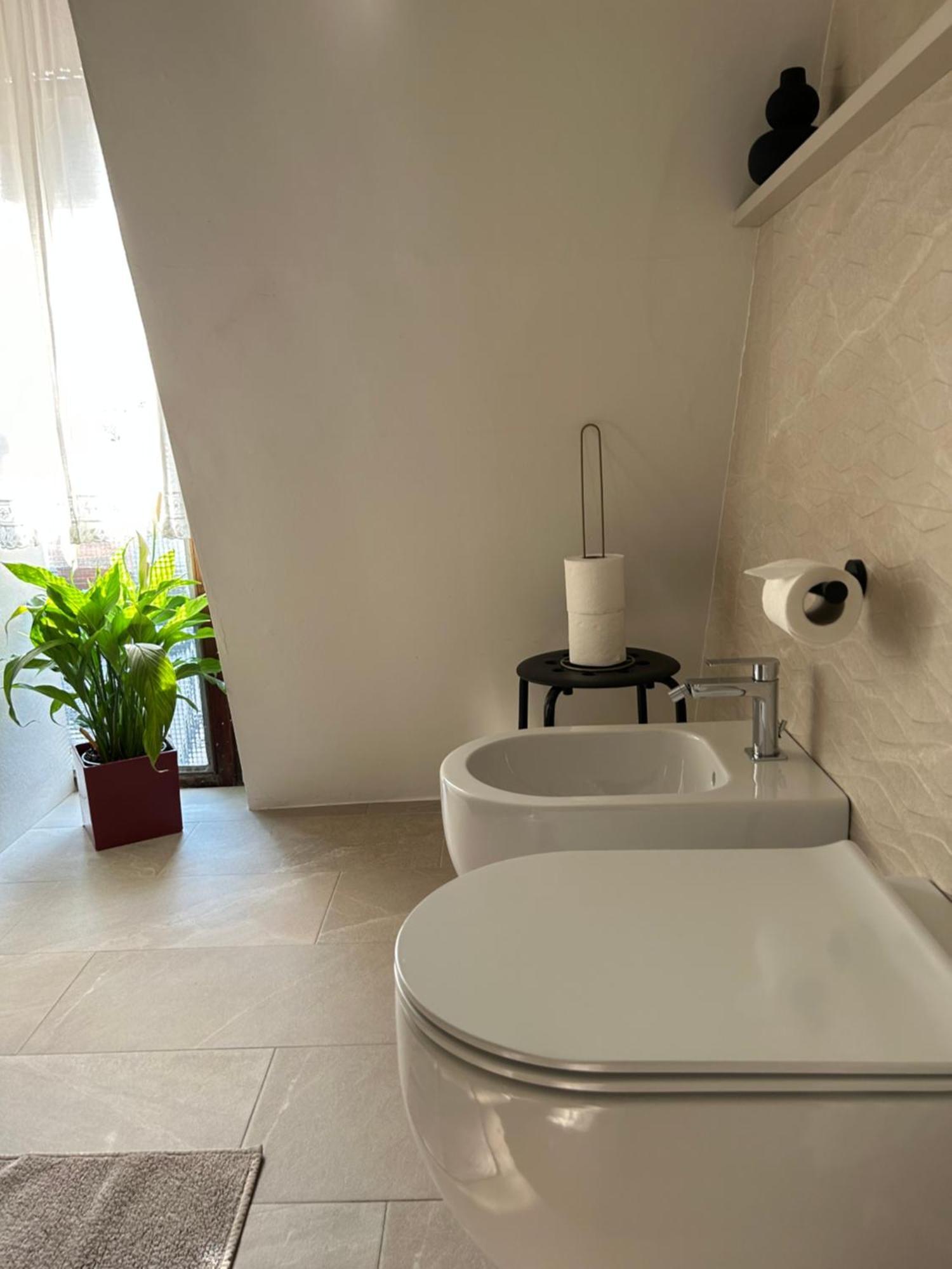 Easy Isola, For An Easy Stay Milan Exterior photo
