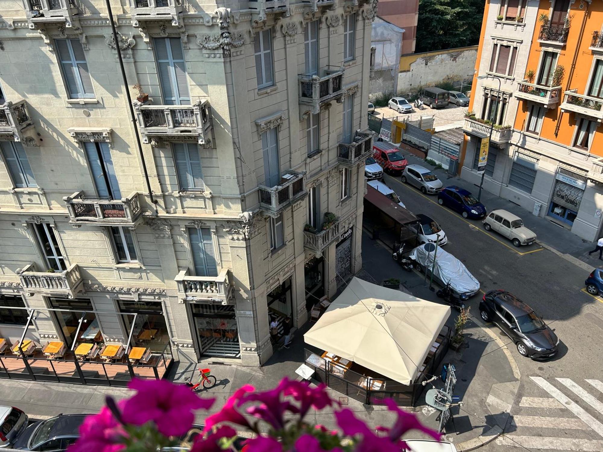 Easy Isola, For An Easy Stay Milan Exterior photo