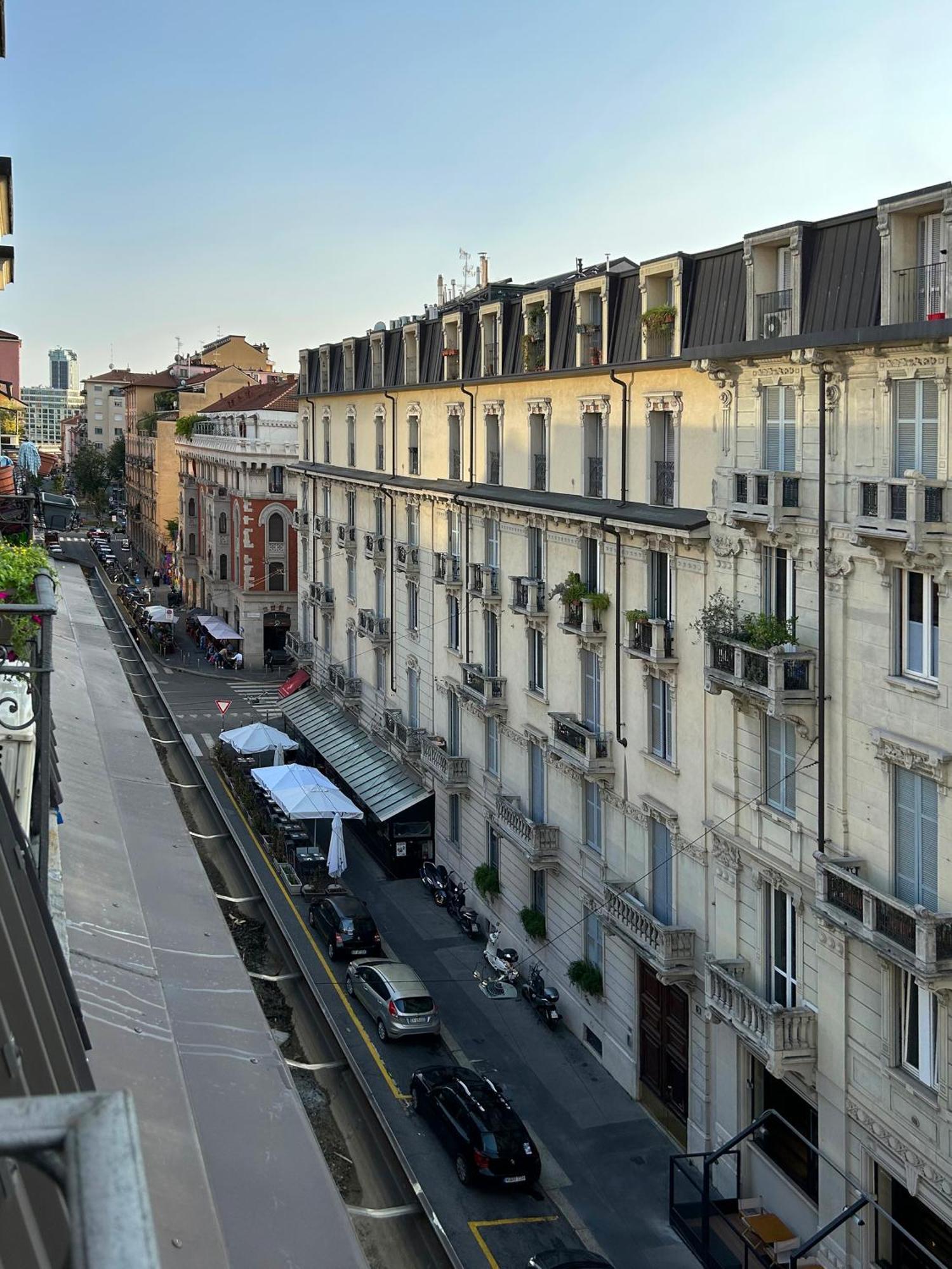 Easy Isola, For An Easy Stay Milan Exterior photo