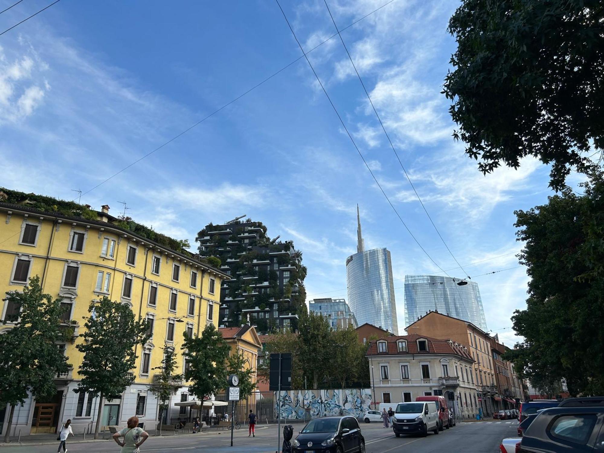 Easy Isola, For An Easy Stay Milan Exterior photo