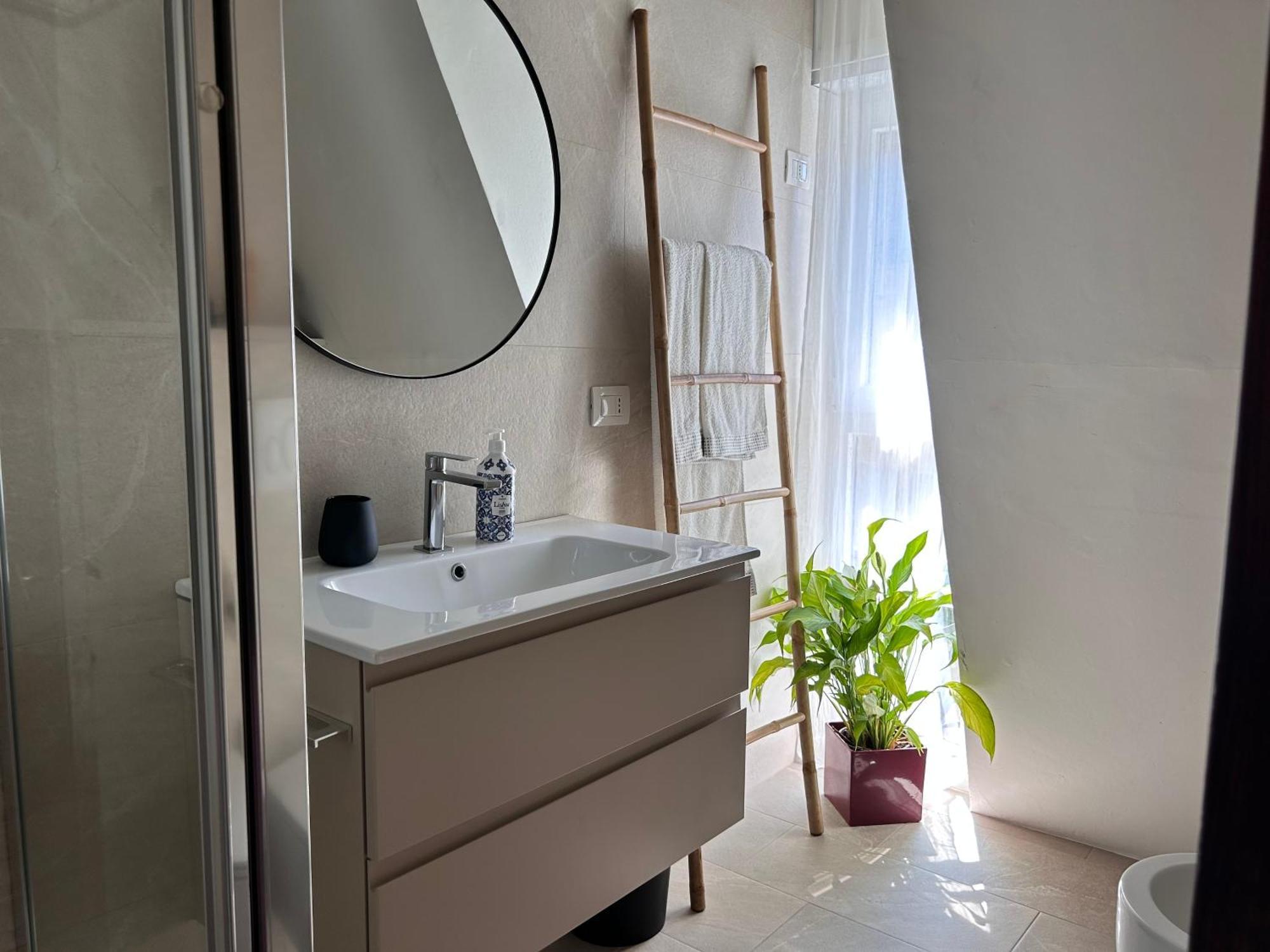 Easy Isola, For An Easy Stay Milan Exterior photo