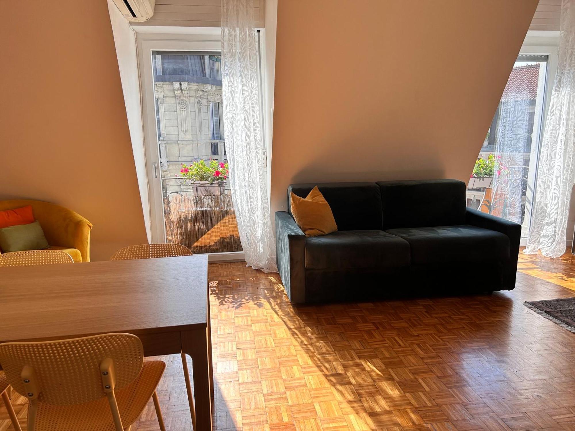 Easy Isola, For An Easy Stay Milan Exterior photo